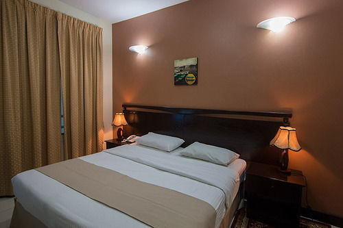 Premiere Hotel Apartments Dubai Esterno foto